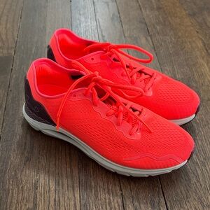 Under Armour Hovr Sonic 6